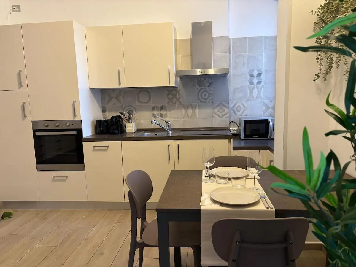 Cozy Studio 700M From The Milan Red Metro Sesto San Giovanni Italy